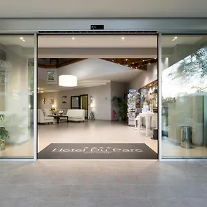4* Hotell Du Parc
